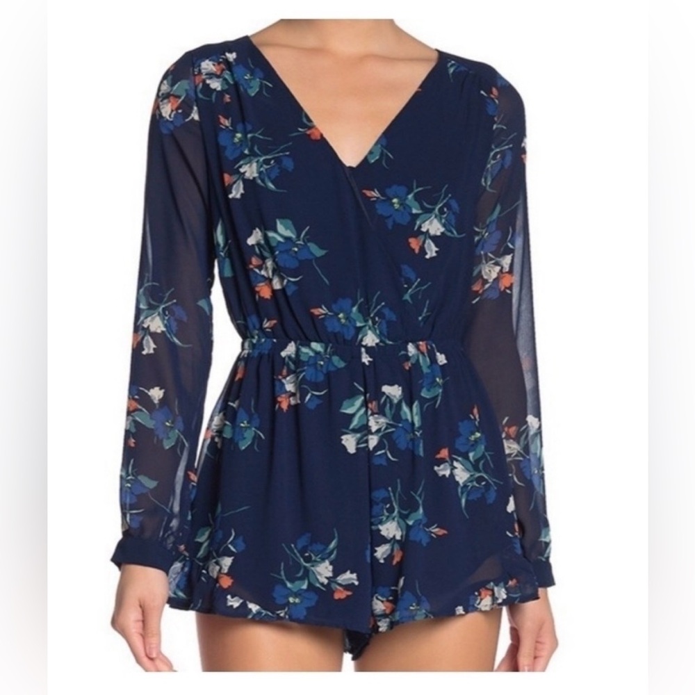 ASTR The Label - Navy Floral V-Neck Romper